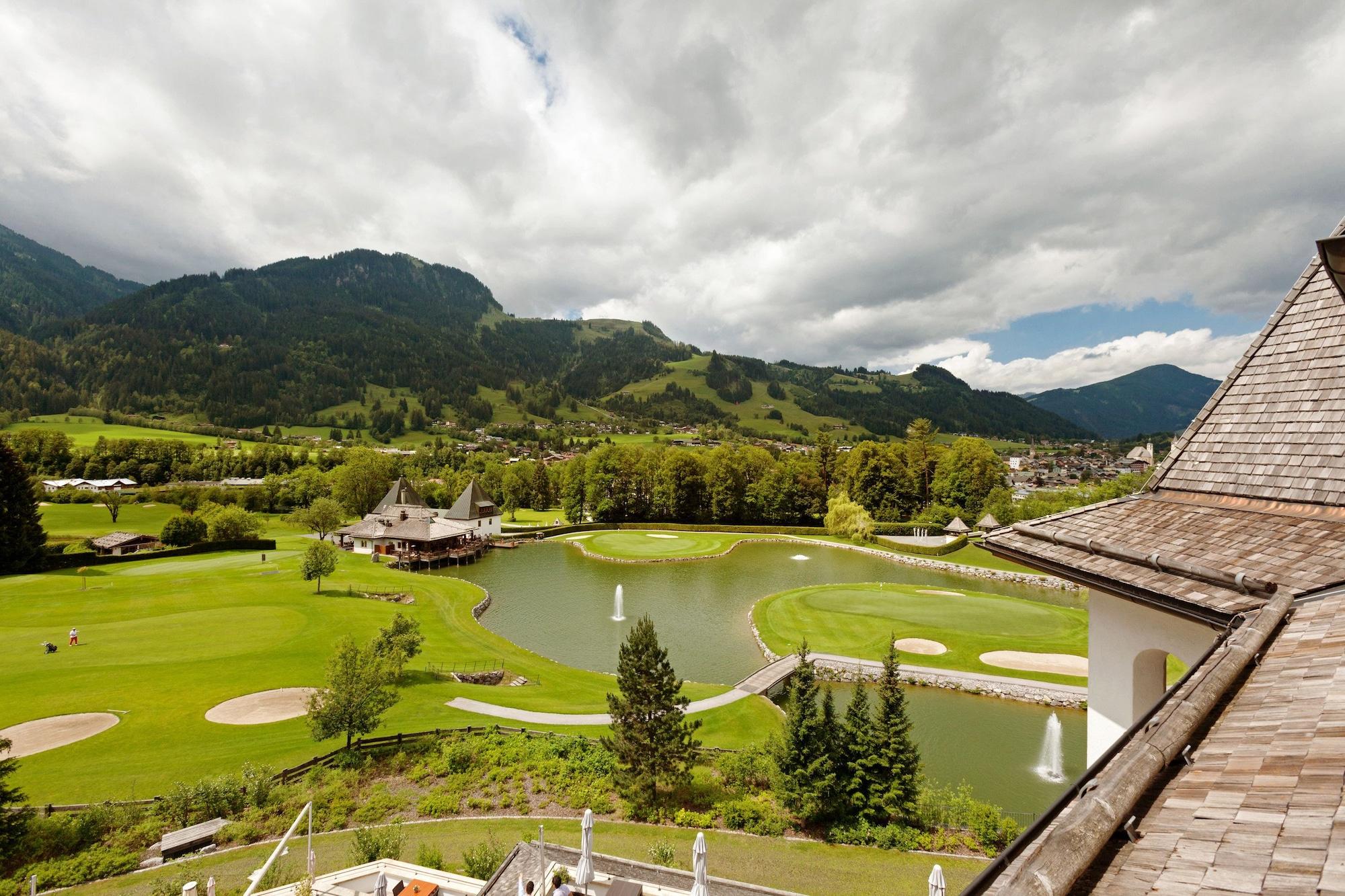 Schlosshotel Kitzbuehel A-Rosa Collection エクステリア 写真 Golf course in Bad Tölz