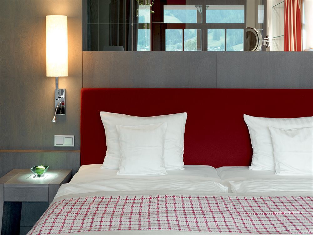 Schlosshotel Kitzbuehel A-Rosa Collection エクステリア 写真 A room at the hotel