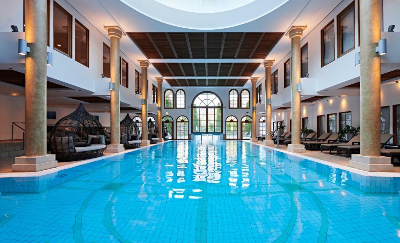 Schlosshotel Kitzbuehel A-Rosa Collection エクステリア 写真 The Spa at The Westin
