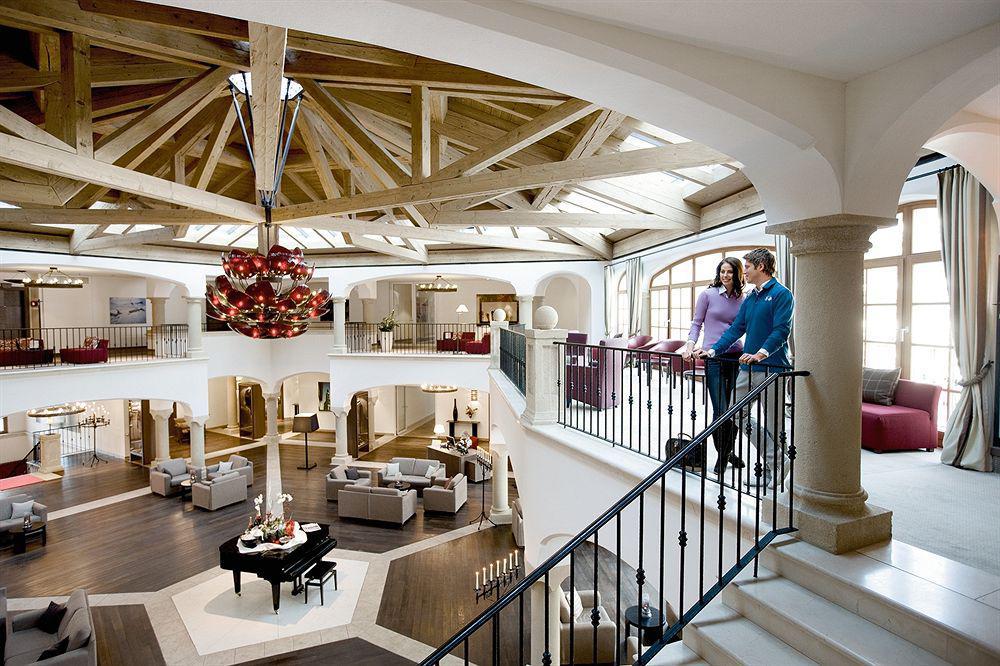 Schlosshotel Kitzbuehel A-Rosa Collection エクステリア 写真 The interior of the hotel